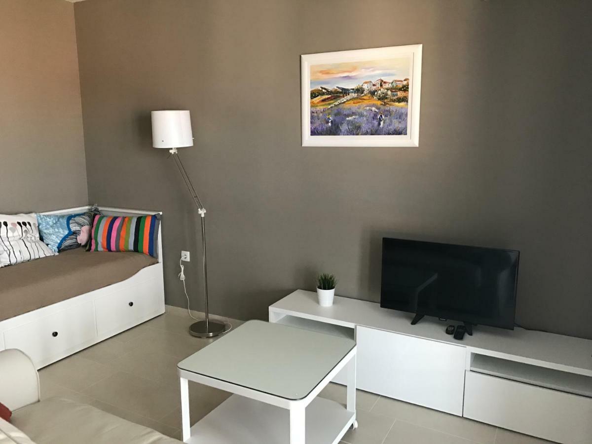 Apartments Gazebo Трогир Екстериор снимка