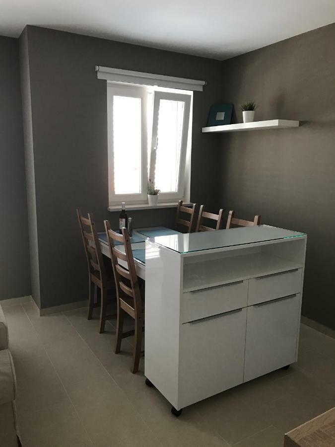 Apartments Gazebo Трогир Екстериор снимка