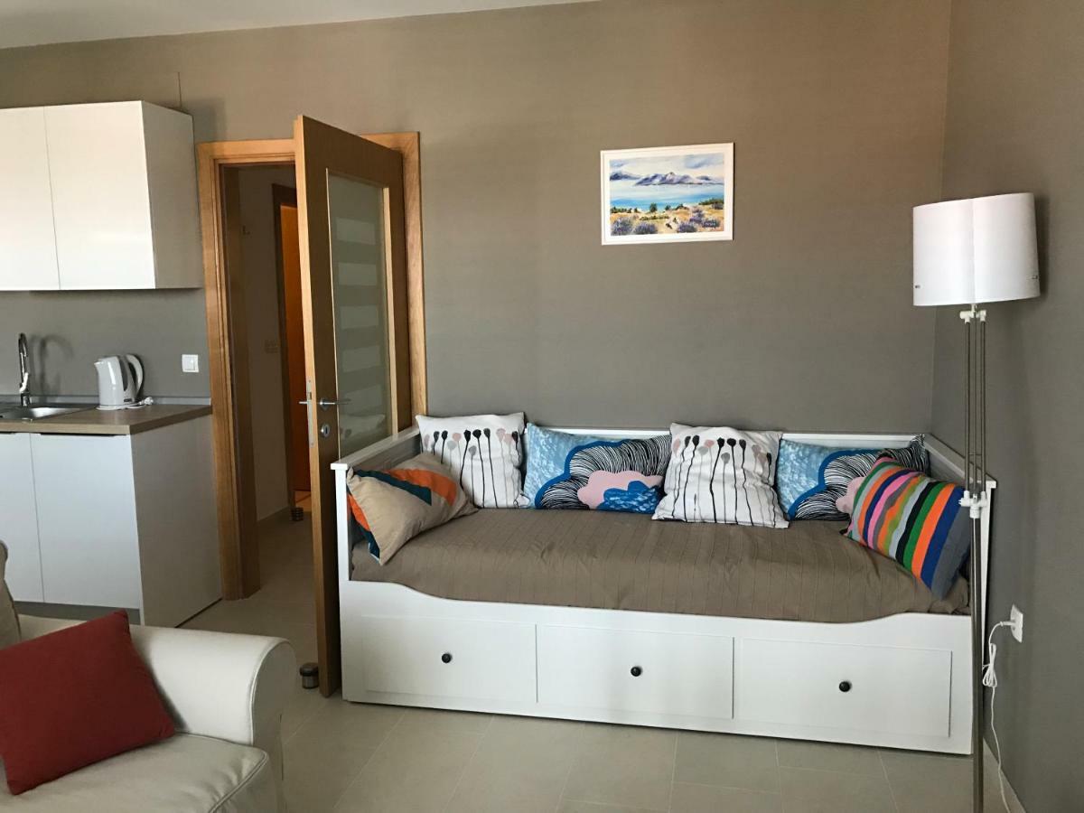 Apartments Gazebo Трогир Екстериор снимка
